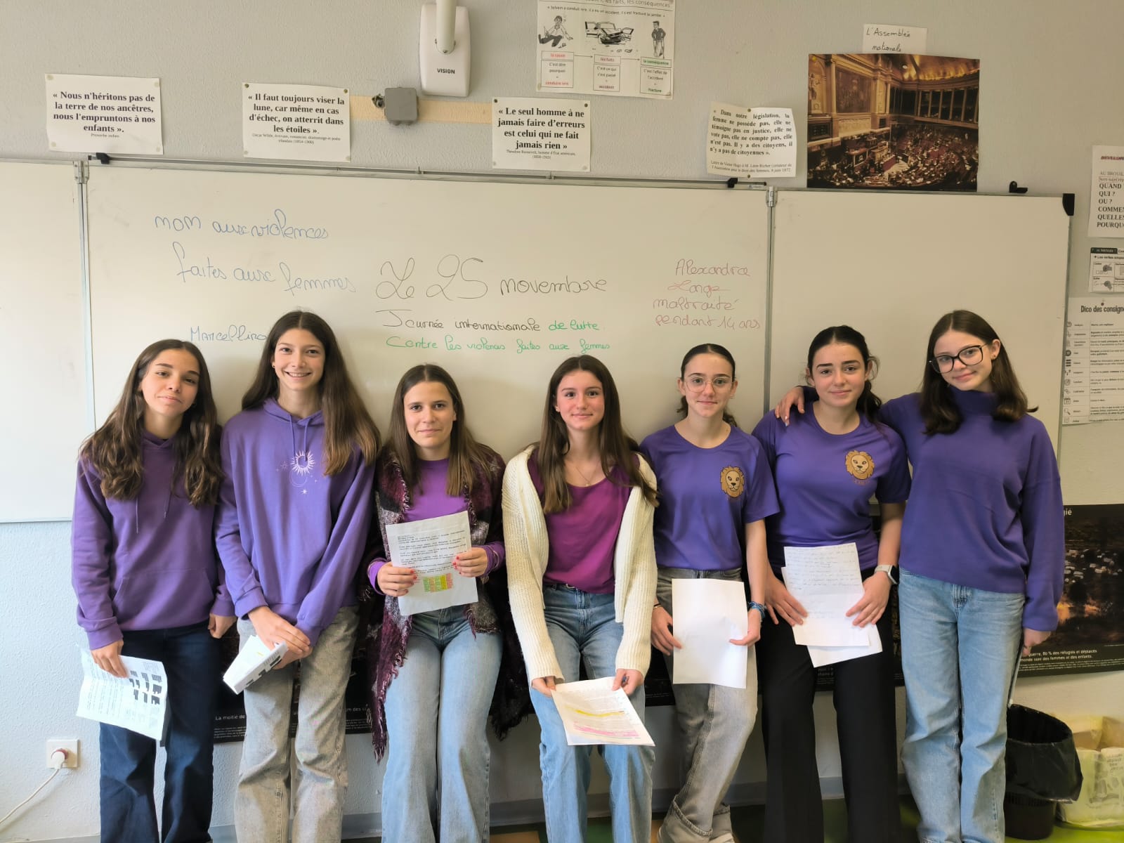 Des oratrices de 4eme 1 et 3  tres motivees